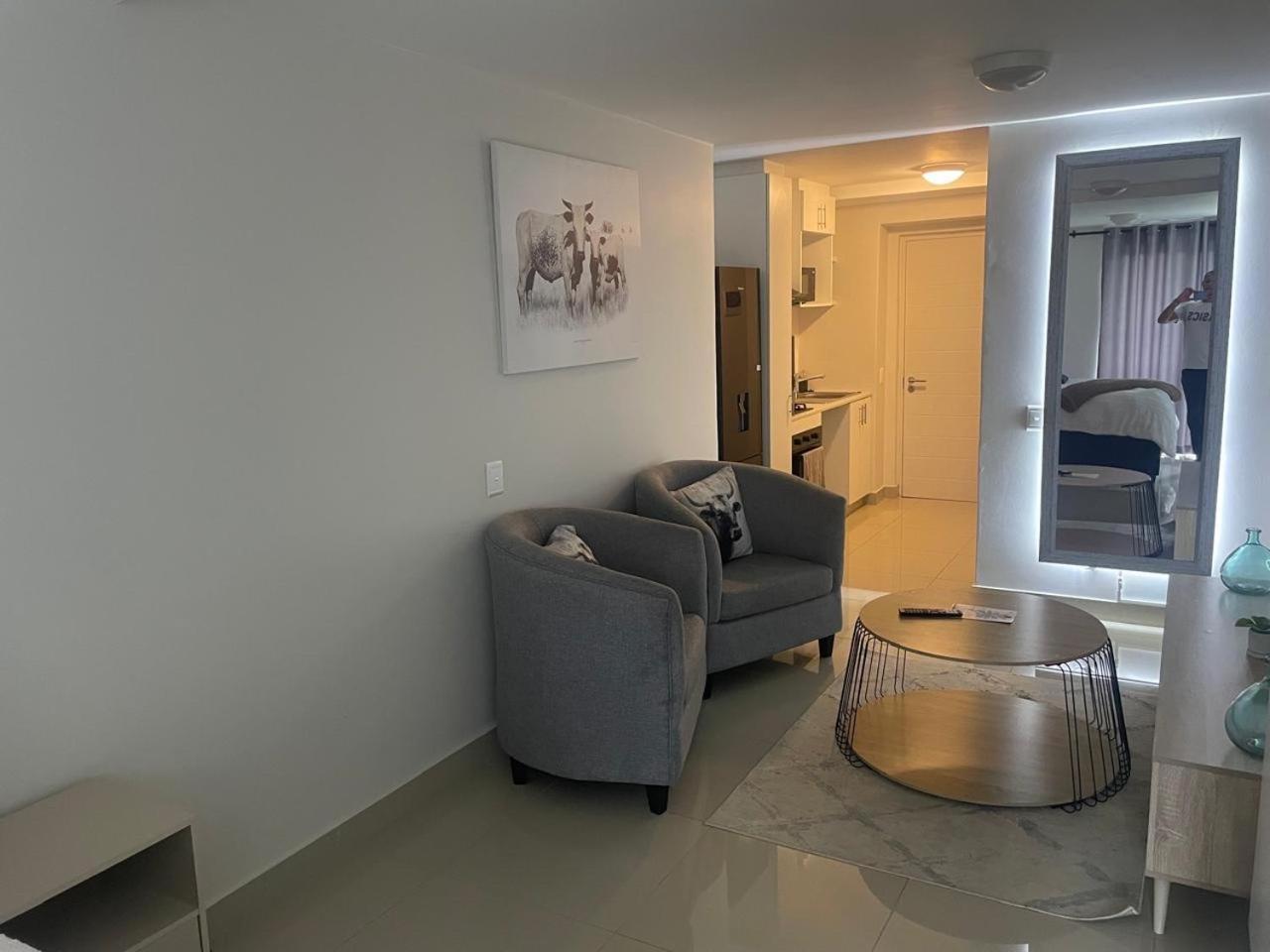 Apartment Umhlanga Profession Pad